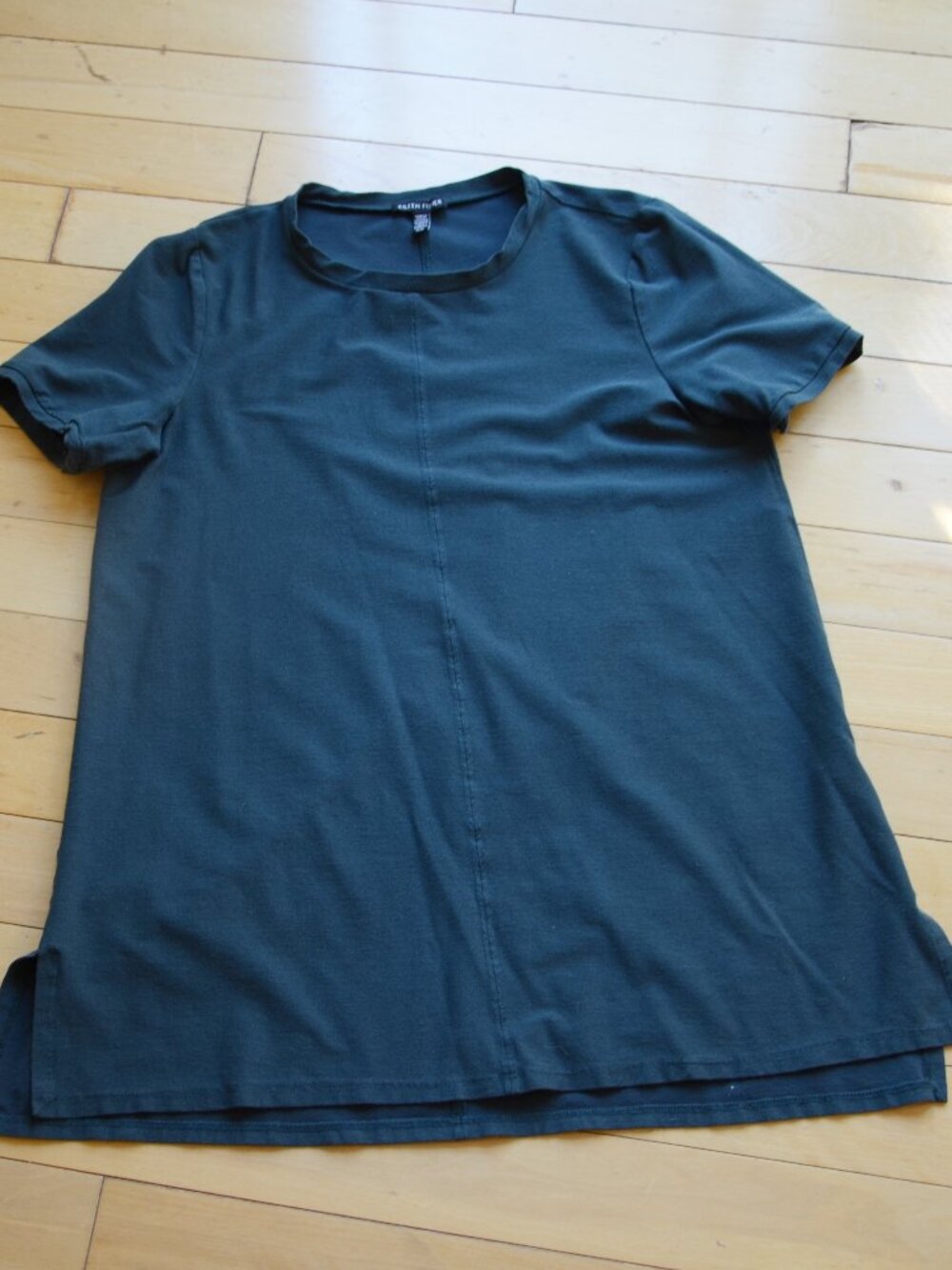 Eileen Fisher Short Sleeve Dark Green Tee Top Size M